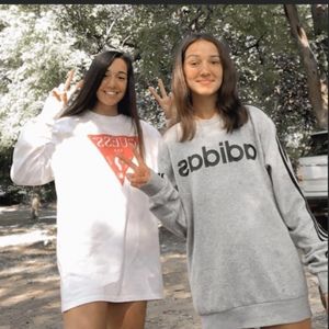 Meet your Posher, Cami